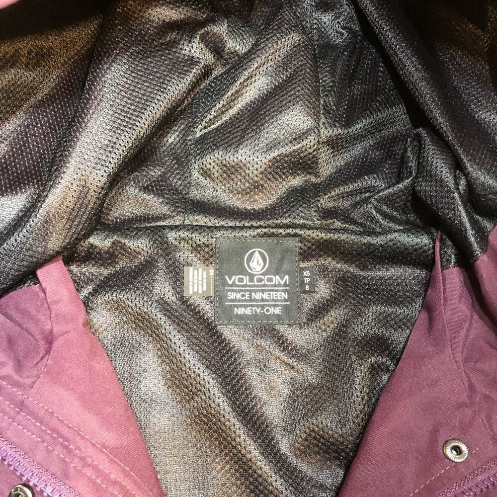 Volcom Polyester Jacket With Mesh lining xs 8 - Picture 6 of 6